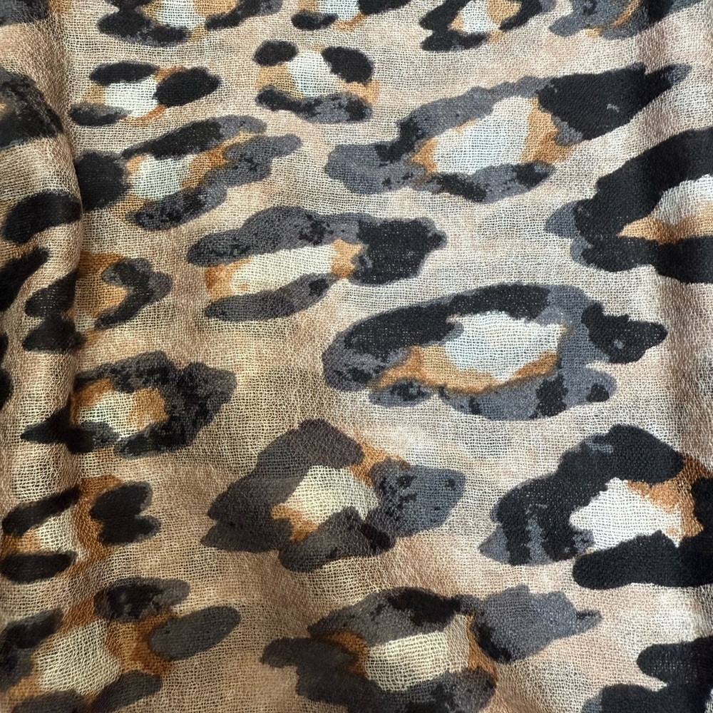 Leopard Print Scarf - Picture 2 of 6